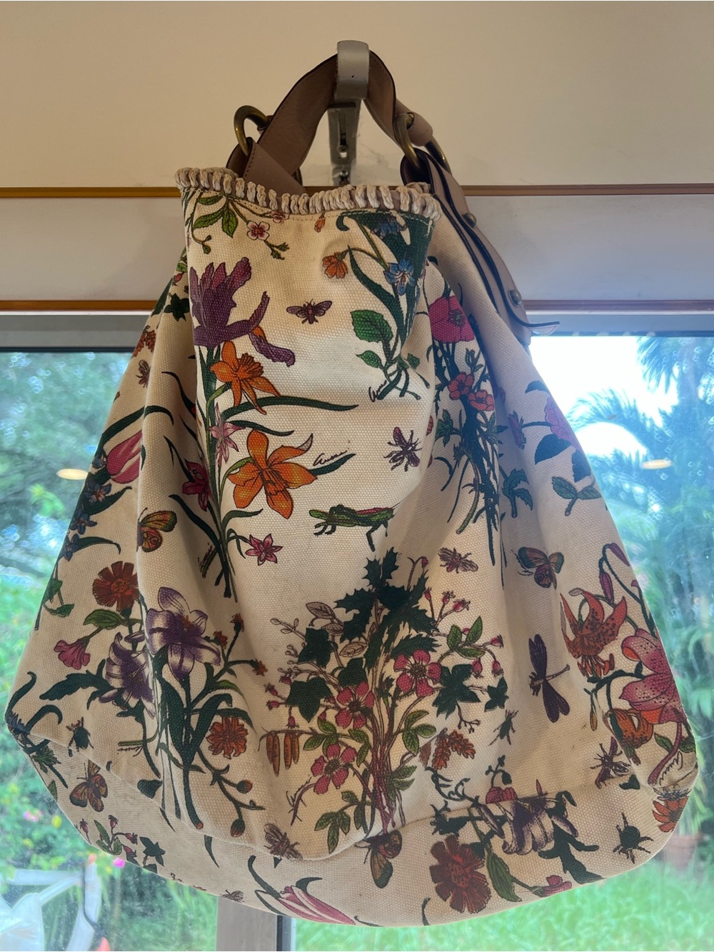 Gucci Cream Floral Print Canvas Tote with Multicolor Garden Motif